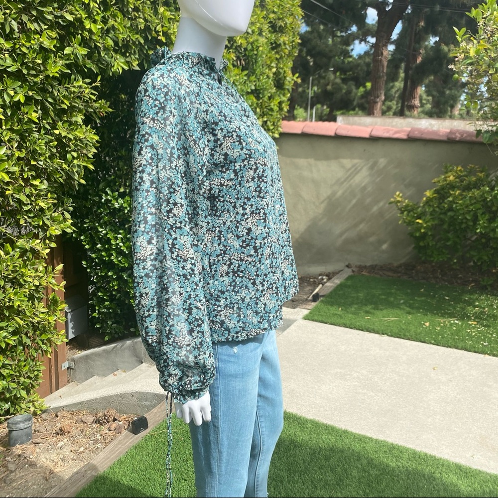 ICHI Floral Blouse - Picture 6 of 11